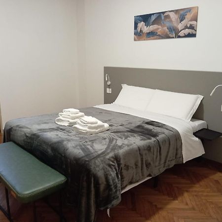 Megaride'S Dependance Hotel Como Luaran gambar