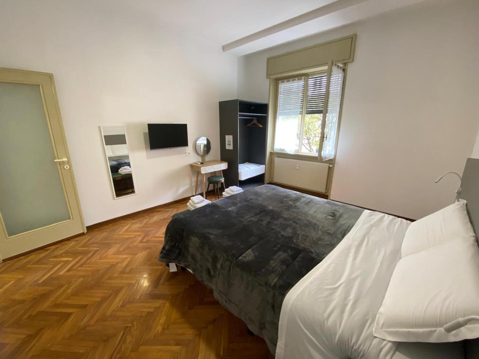 Megaride'S Dependance Hotel Como Luaran gambar
