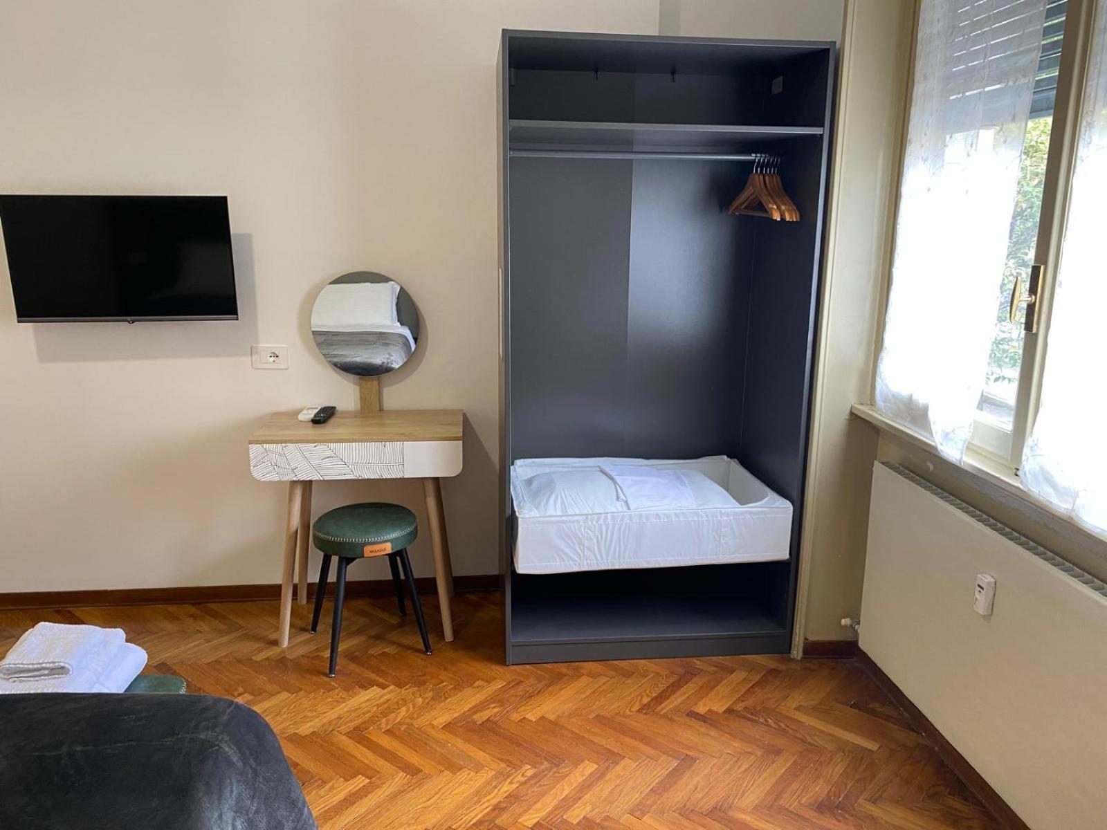 Megaride'S Dependance Hotel Como Luaran gambar